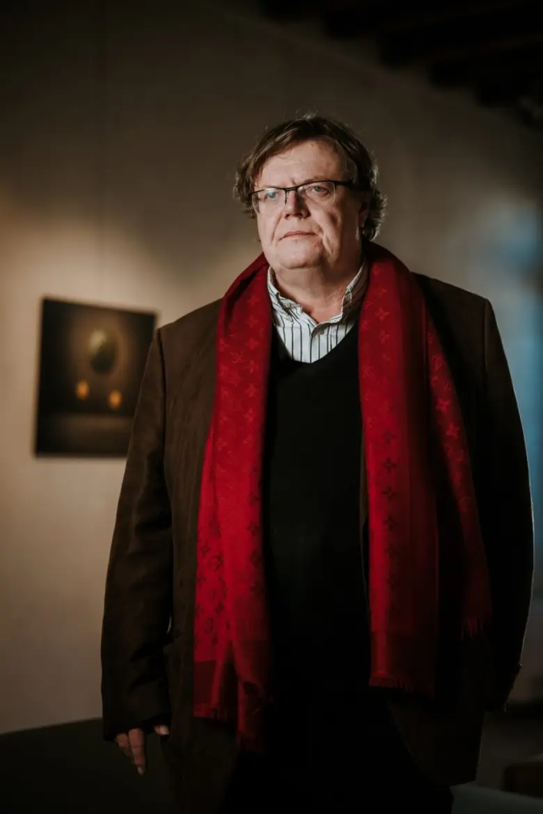 Art in Motion: Jeff Robb's 'Serenissima' Exhibition Arrives at Avani Rio Novo Venice