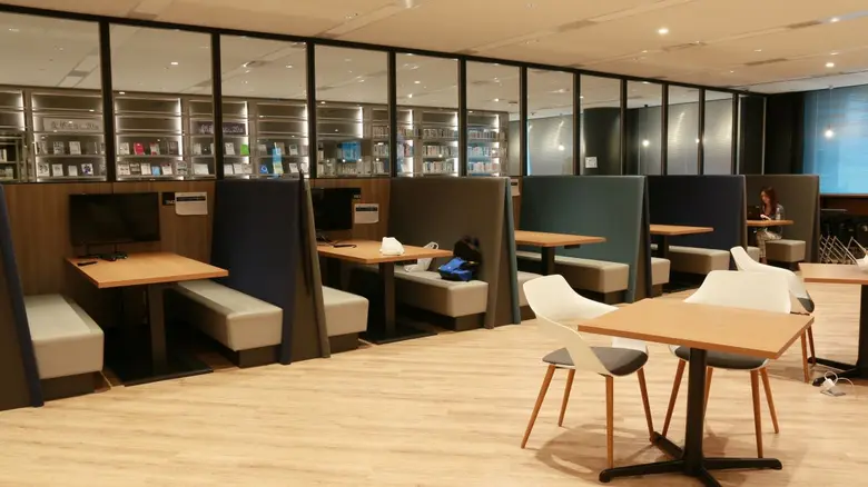 GLOBIS Pioneers the Future of Business Education with Technovate, Appoints Cherprang Areekul as Brand Ambassador