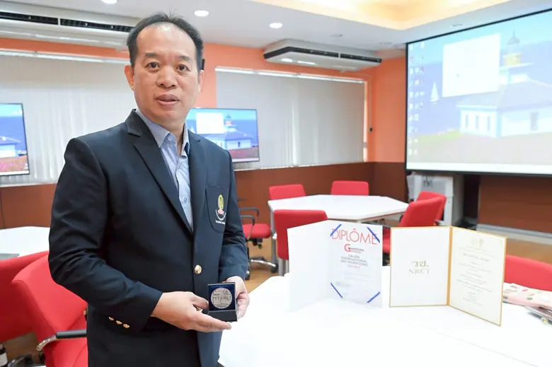 Zero Formalin Specimen Preservation Solution for Formalin-Free Classrooms