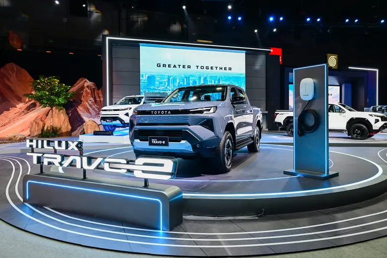 "BRIDGESTONE DUELER A/T 693 III" and "BRIDGESTONE DUELER H/T 684 II" Selected as Original Equipment Tires for the World Premiere in Thailand of "TOYOTA HILUX TRAVO" and "TOYOTA HILUX TRAVO-e"