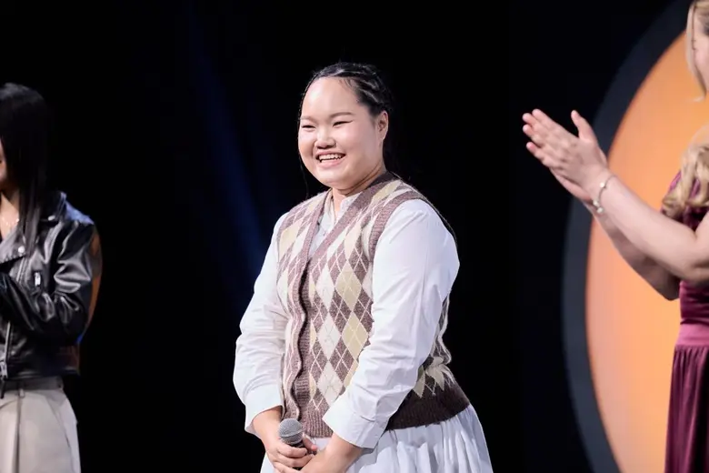 นักศึกษานิเทศศาสตร์ SPU "แพรวา ทัตพิชา" คว้าแชมป์! Veiled Musician Thailand เป็นตัวแทนไทยสู่เวที Veiled Cup ณ ประเทศเกาหลีใต้