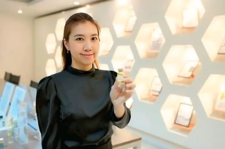 Silklife: Chula Researchers Transform Thai Silk into Medical Innovation