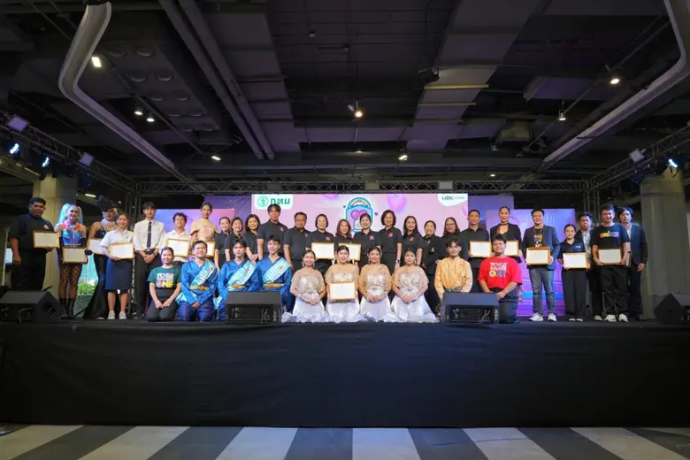 ศูนย์การค้าเอ็ม บี เค เซ็นเตอร์ รับมอบประกาศเกียรติคุณ จากสำนักอนามัย สนับสนุนจัด BKK SAFE LOVE 2026 โดย สำนักงานโรคติดต่อทางสาธารณสุข