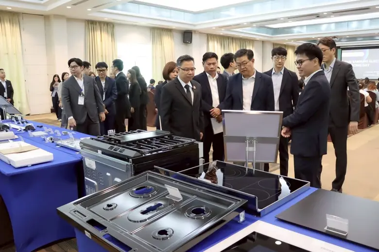 บีโอไอผนึกซัมซุง เร่งใช้ชิ้นส่วนในประเทศ หนุนผู้ประกอบการไทย เชื่อมซัพพลายเชนโลก