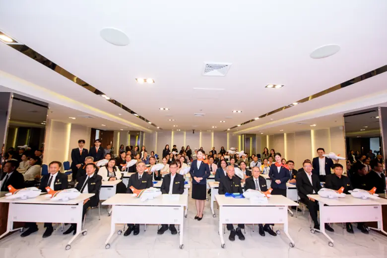 เกินต้าน! มจพ. เปิดตัวหลักสูตรการบิน ABMS เรียนจริงบน Boeing 737 ปั้นบัณฑิตสาย Solution Seeker สู่อุตสาหกรรมการบินและโลจิสติกส์ยุคดิจิทัล