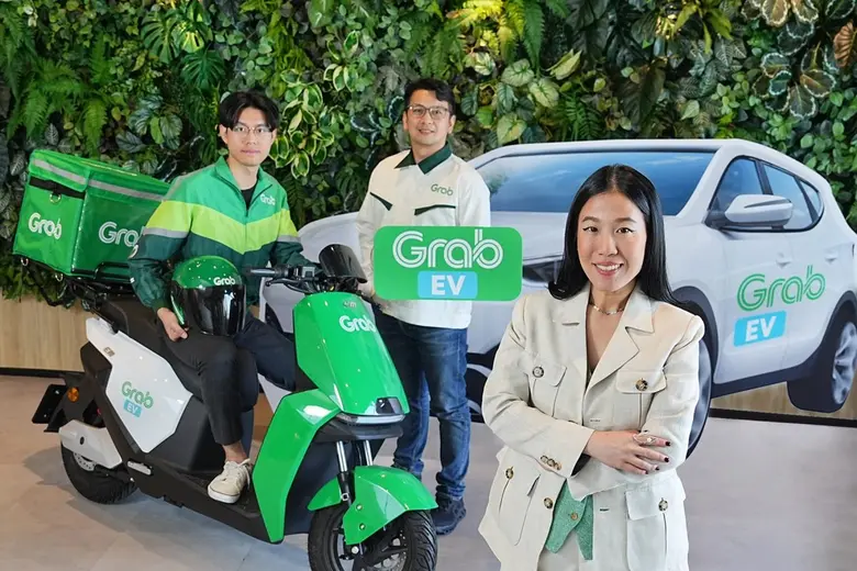 แกร็บ เผยยอดคนขับใช้ EV ทะลุ 3 หมื่นคัน เร่งเครื่องโครงการ Grab EV ฝ่าวิกฤตน้ำมันพุ่ง