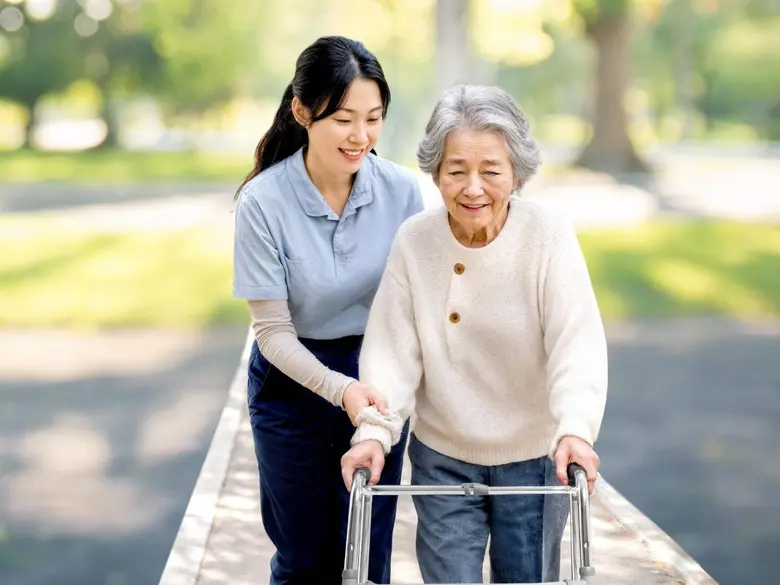 อายุยืนไม่ใช่แค่ปลอดภัย แต่ต้องมีความสุข เคทีซีจับมือ Joy Ride เติมทางเลือกดูแลผู้สูงวัย ให้ใช้ชีวิตได้ตามใจอย่างมั่นใจ