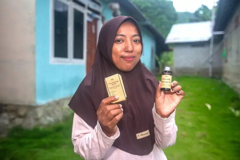 Innovative Organic Spa Products to Mitigate Flash Floods Through Restorative Economy Approach of Pulu Village