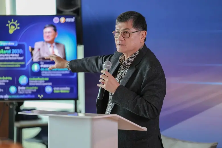 "ดร.เอนก" ปลุกคนไทยเปลี่ยนความคิด ชี้สังคมศาสตร์ - มนุษยศาสตร์ไทย ต้องไม่ใช่แค่ตามโลก แต่ต้องนำโลก