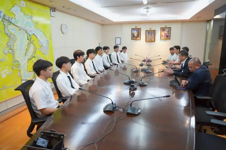 เอ็ม บี เค จับมือ วิศวะ จุฬาฯ ต้อนรับนิสิตฝึกงานโครงการ "Tenant Profile Management" มุ่งเสริมทักษะเทคโนโลยีดิจิทัลและซอฟต์แวร์ภาคปฏิบัติในองค์กรใหญ่