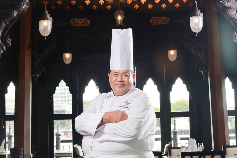 Seasonal Menu: Premium Mud Crab at Shangri-La Bangkok's Salathip Thai Restaurant